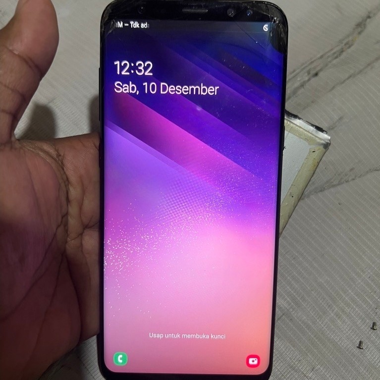 Lcd+ fream Samsung S8+  minus Tompel & retak sentuhan normal