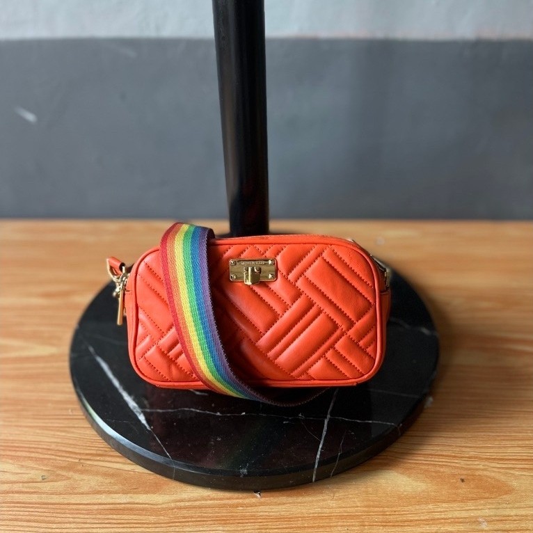 MK PEYTON cambag