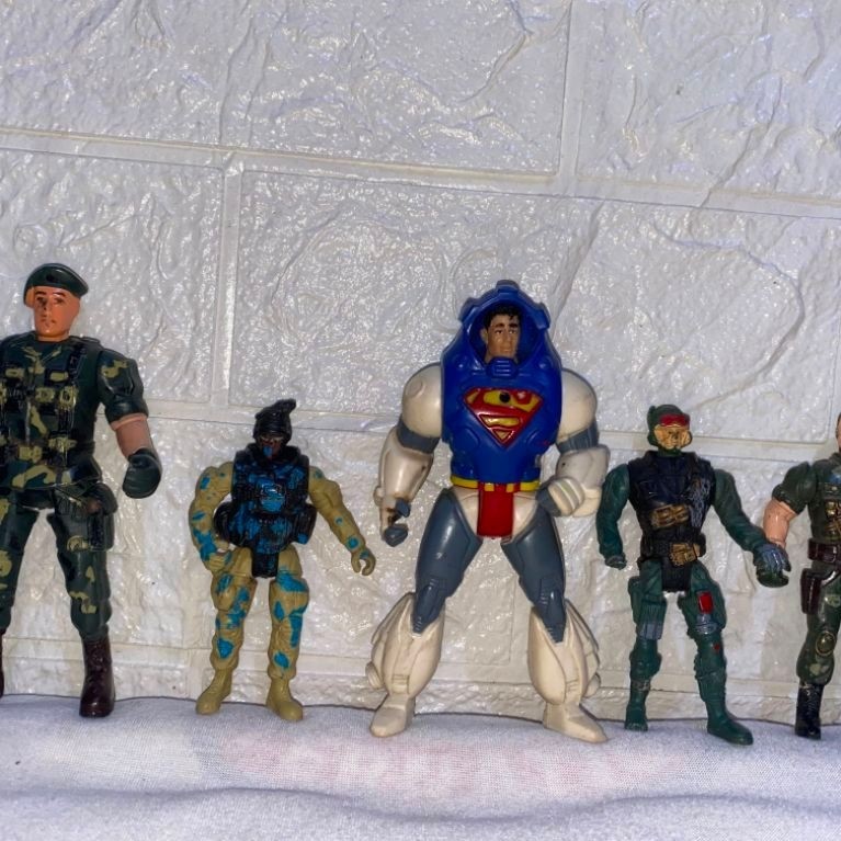 Mainan Anak-anak Laki-laki (Action Figure, Superhero, Superman, Tentara, World Peacekeepers, Chapmei