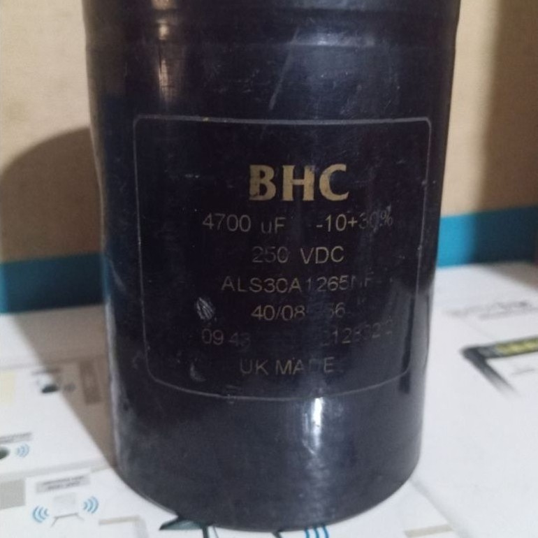 ELCO JUMBO BHC 250V 4700UF