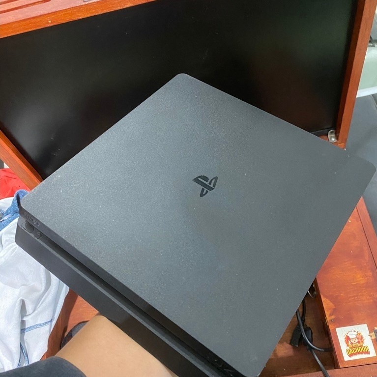PS 4 SLIM ORI