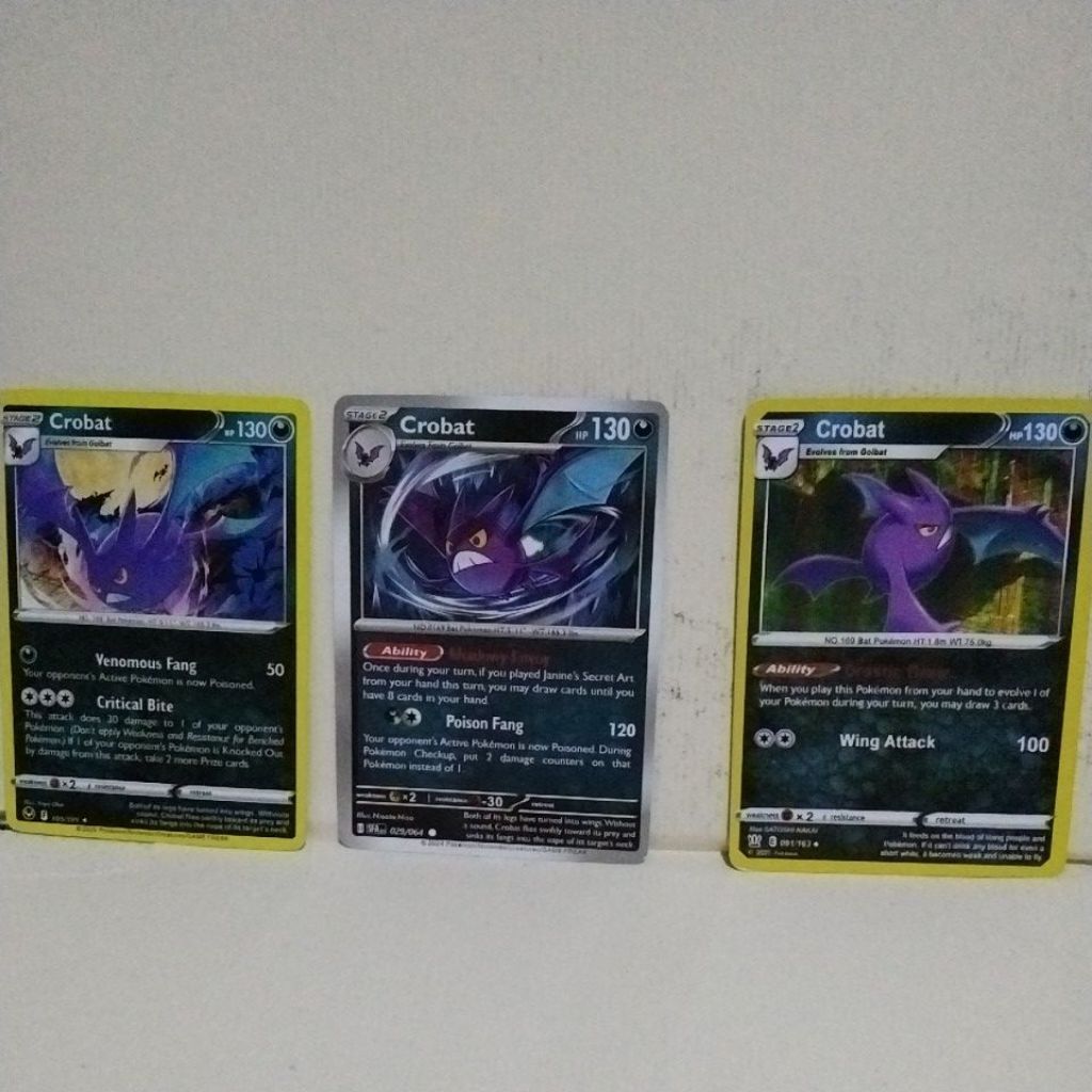 Paket Kartu Pokemon Crobat