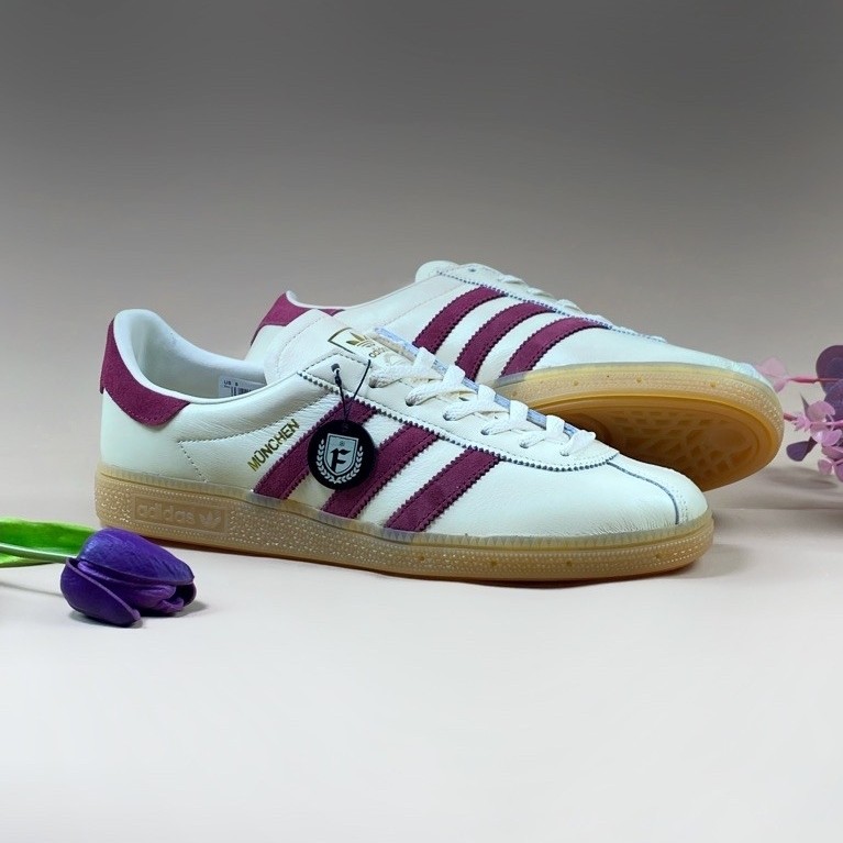 ADIDAS MUNCHEN CREAM WHITE COLLEGIATE BURGUNDY