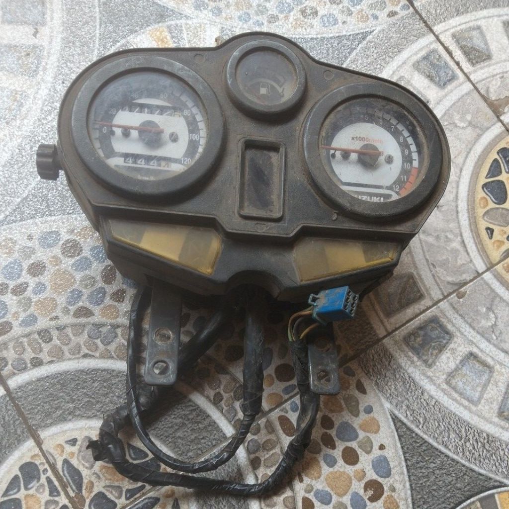 spedometer suzuki thunder 125 old