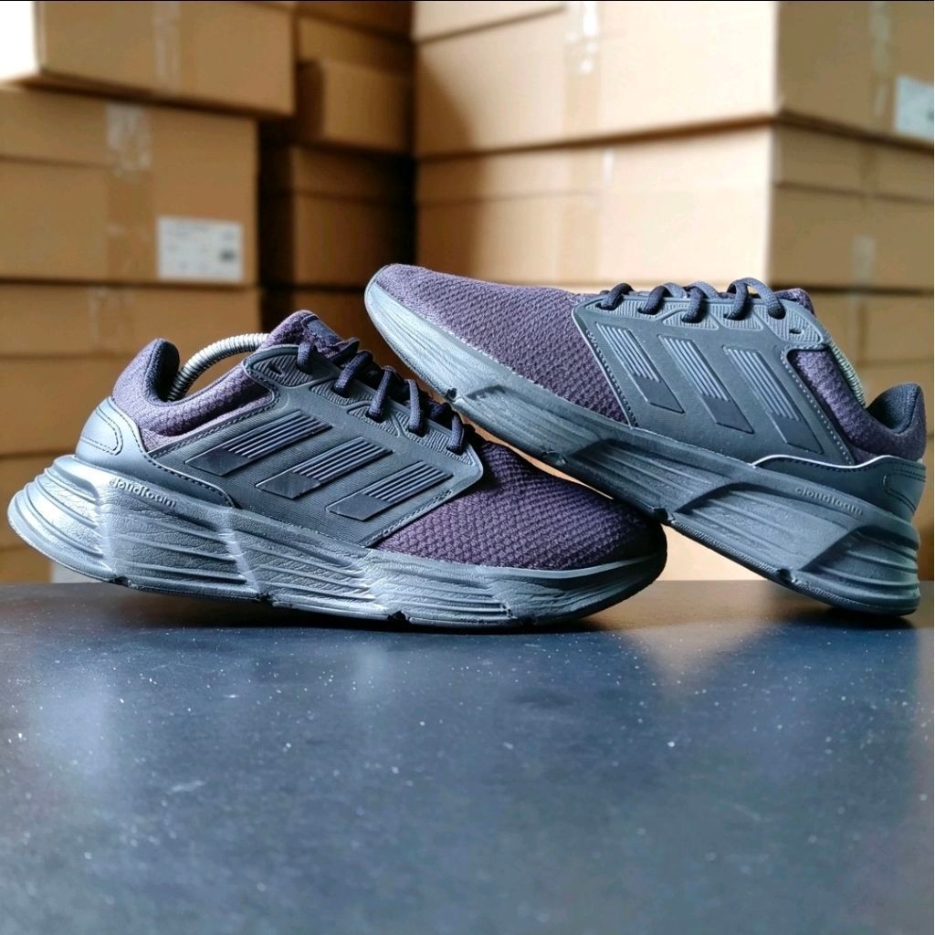 Sepatu Running Adidas Galaxy 6 Full Black | Size 44/280 | Sport Sneakers, Running | Second Original