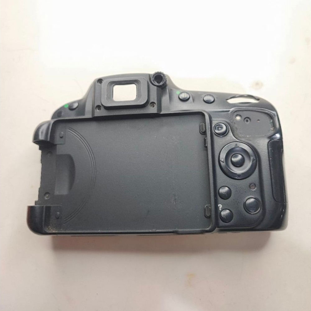 Back Case Nikon D5100 Bekas