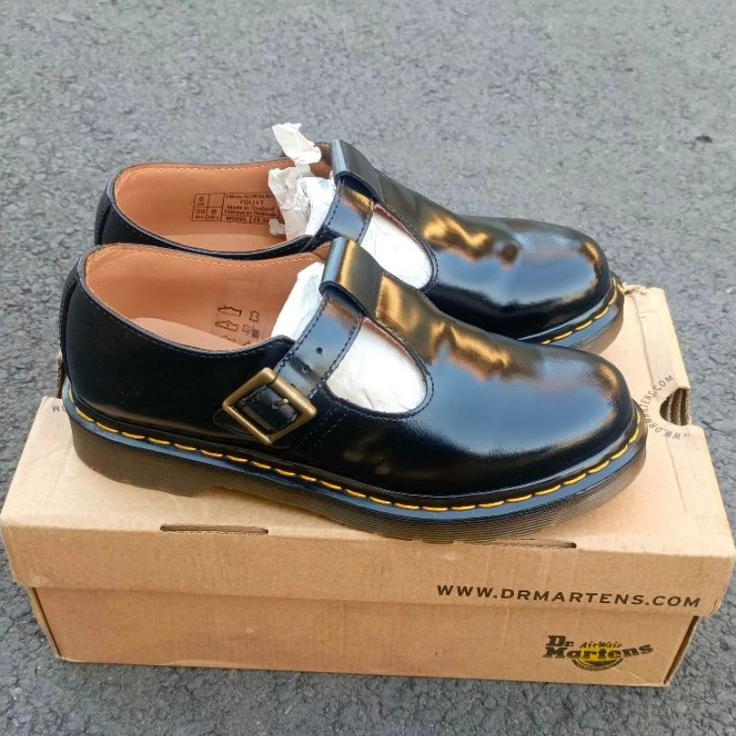 Dr. Martens T-Polley 39