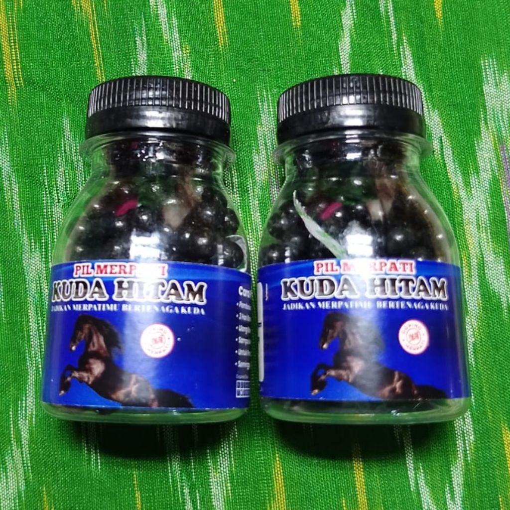 2 paket jamu merpati untuk performa merpati Anda. KUDA HITAM adalah suplemen herbal merpati
