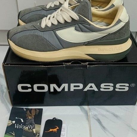 COMPASS VELOCITY GREY