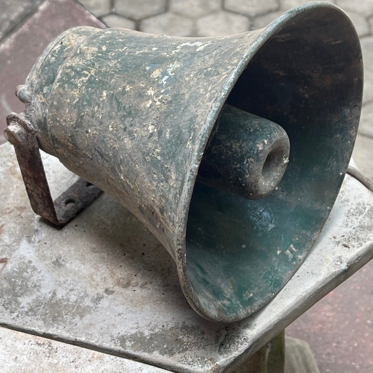 Corong Pengeras Suara / Horn Speaker / Toa Jadul Lawas Lama Mini for Display