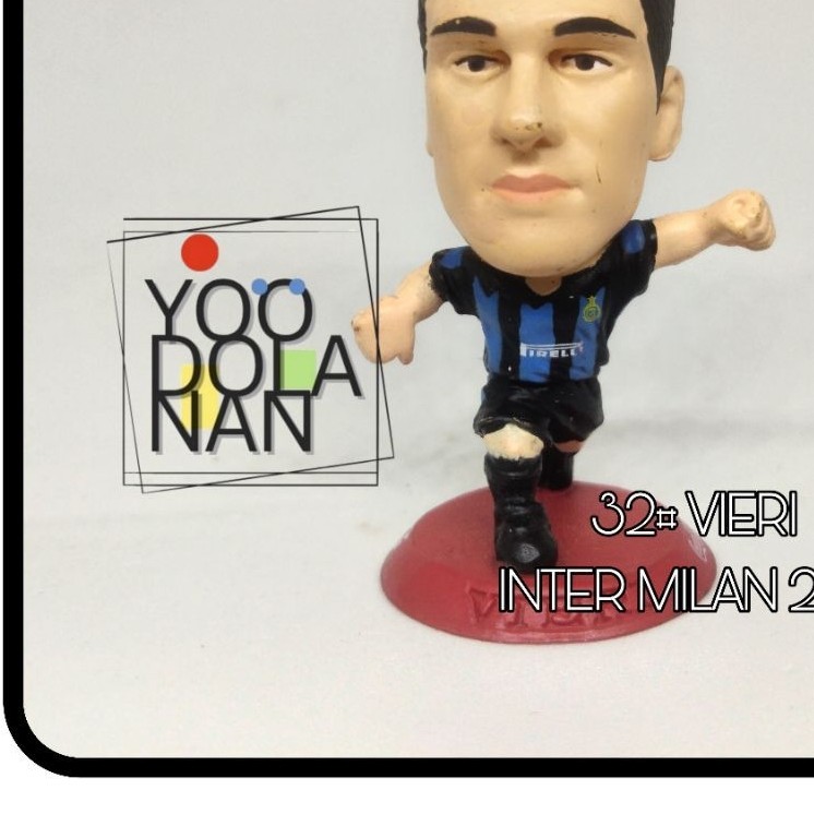 32# VIERI - INTER MILAN 2001 CORINTHIAN MICROSTARS SOCCERSTARZ FIGURE PEMAIN BOLA