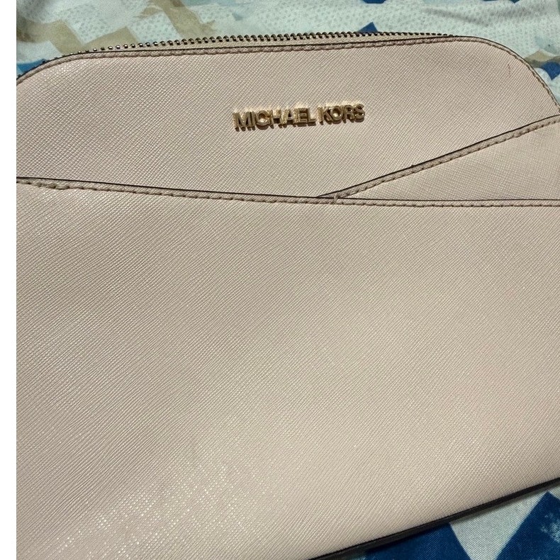 MK SLING BAG