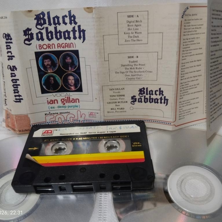 kaset pita Black Sabbath _ Born Again