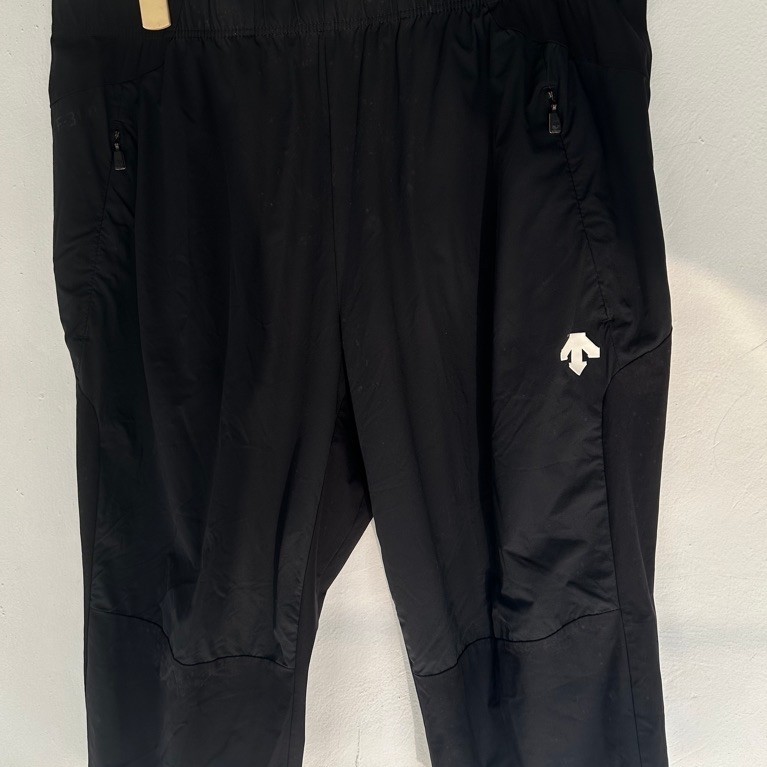 Descente Celana Training Parasut Polos Unisex
