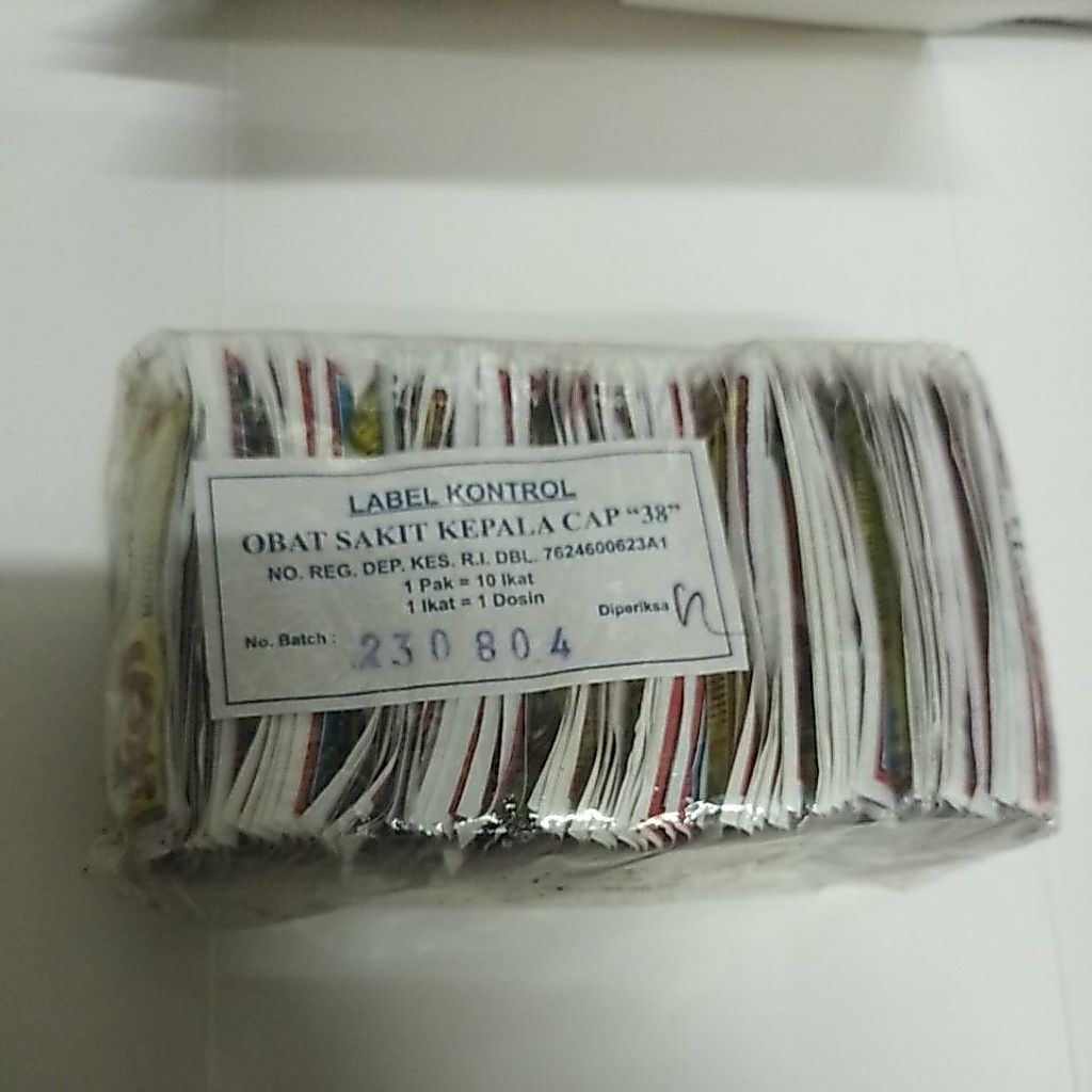 120 Sachet Obat Sakit Kepala Puyer 38 - Meredakan Nyeri dan Demam
