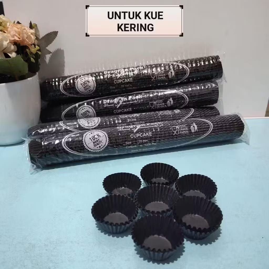 CUP CAKE NASTAR /CUP CAKE NASTAR GLASSINE HITAM -+ 80/4 TANGKUP