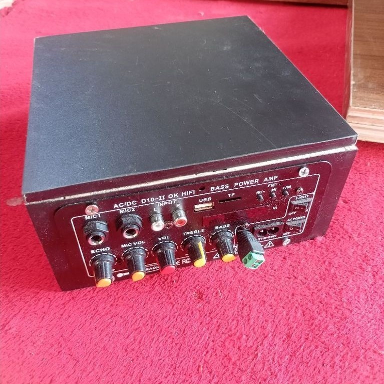 bok amplifier Powe D10