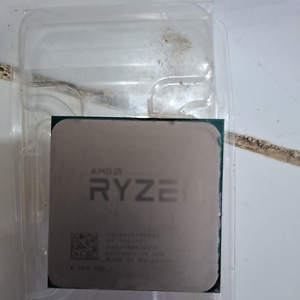 PROCECOR RYZEN 7 1800X