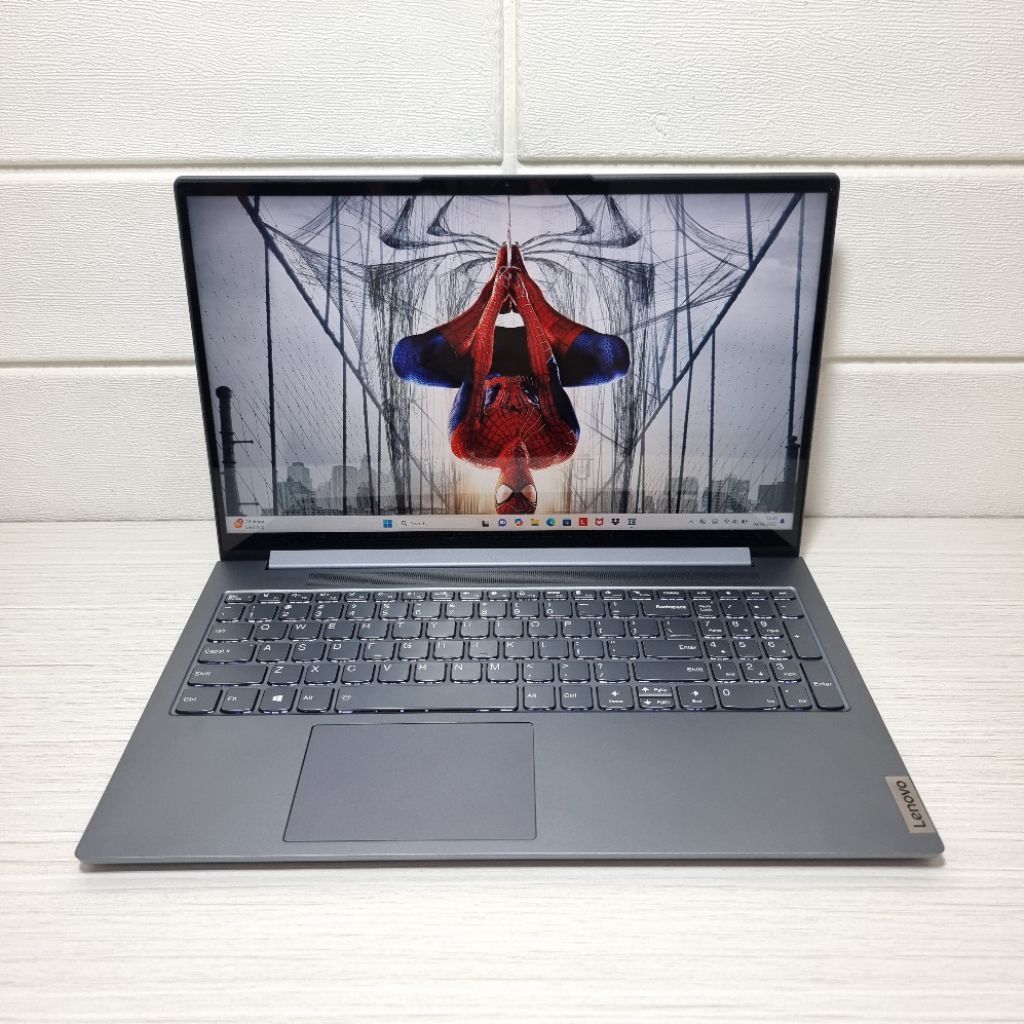 Lenovo Yoga Slim 7 15ITL05 Intel Core i7-1165G7 RAM 8GB SSD 512GB MULUS, FULLSET