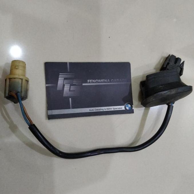 ORIGINAL BMW E34 SOKET LAMPU SEIN FENDER PROMO