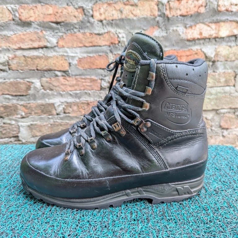 BOOT MEINDL SIZE 43 - SECOND