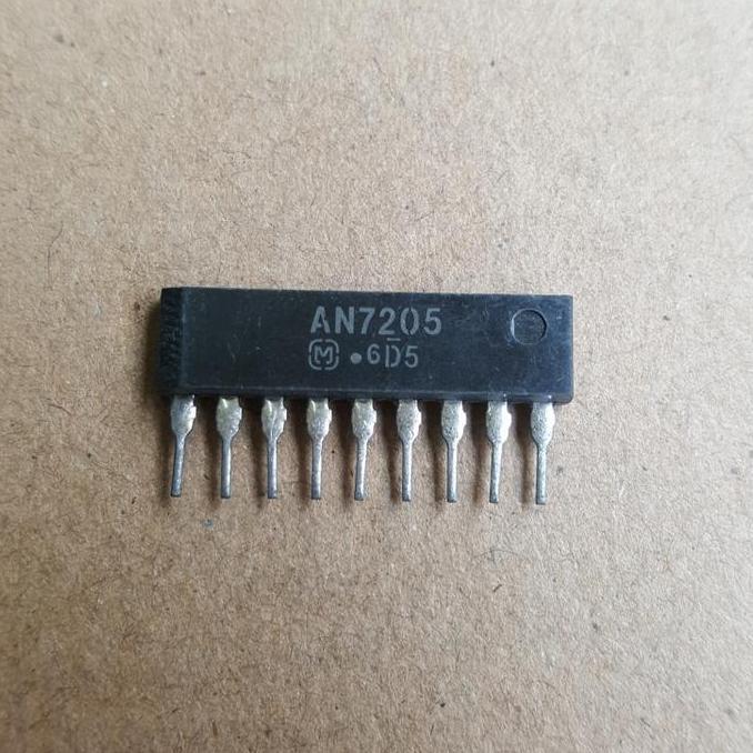 AN7205 IC / TRANSISTOR AUM79