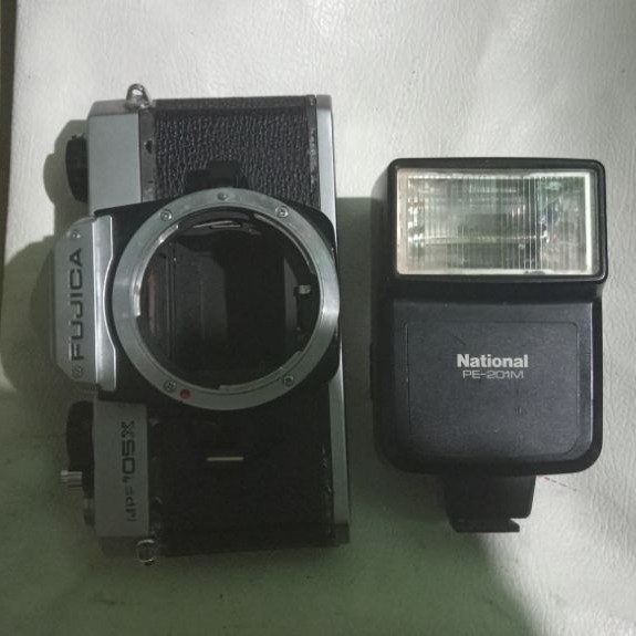 Fujica MPF105X, Baca deskripsi