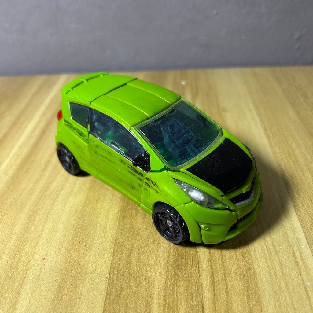 Transformers Revenge of the Fallen (ROTF) Deluxe Class Autobot Skids