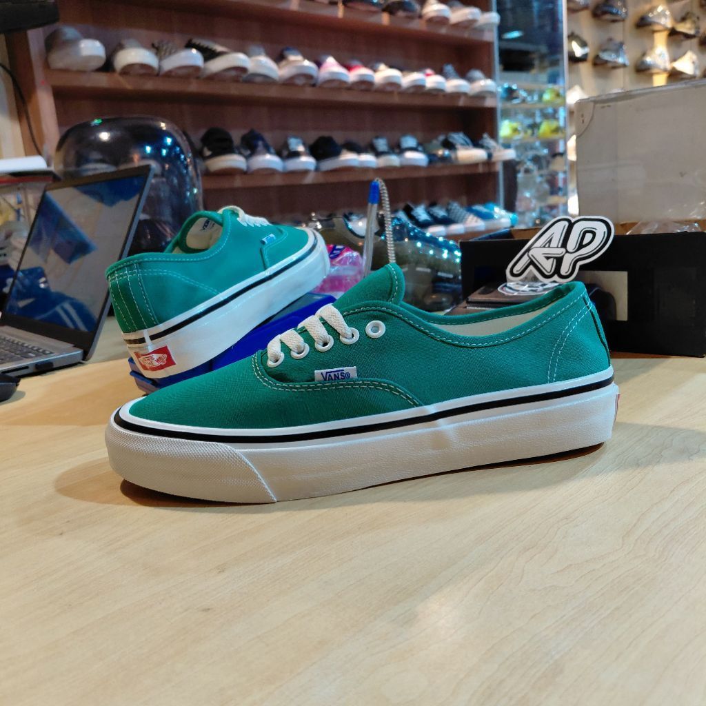 Vans Authentic Anaheim Green