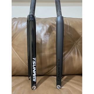 Fork Sepeda Fixie TSUNAMI 700c Untuk Fixie Full Carbon - HITAM GLOSSY