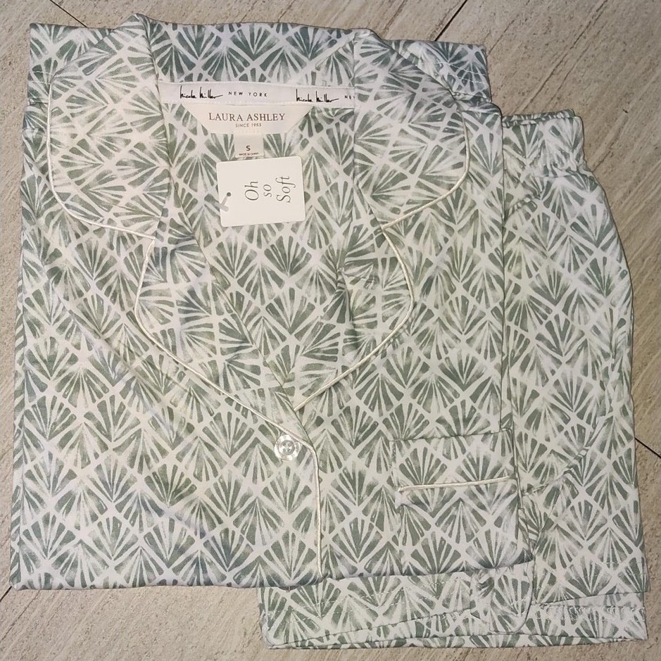 laura ashley piyama