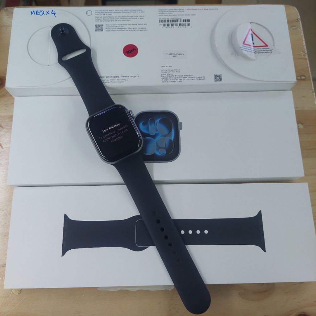 Apple Watch Series 11 42mm Second Resmi Ibox Mulus