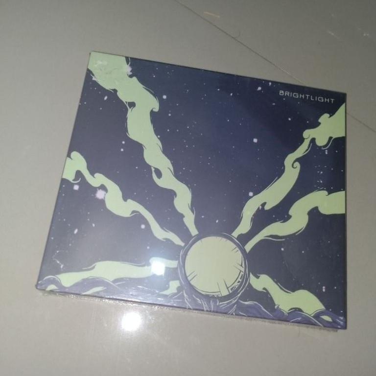 CD UNDER THE BIG BRIGHT YELLOW SUN - BRIGHT LIGHT