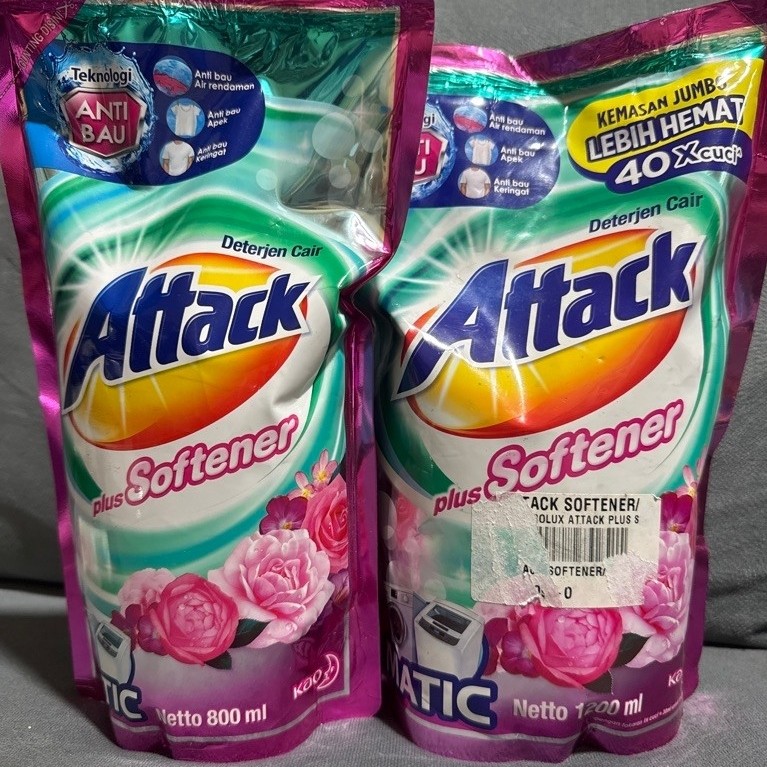 Attack Detergen Cair Plus Softener Matic 800ml/1200