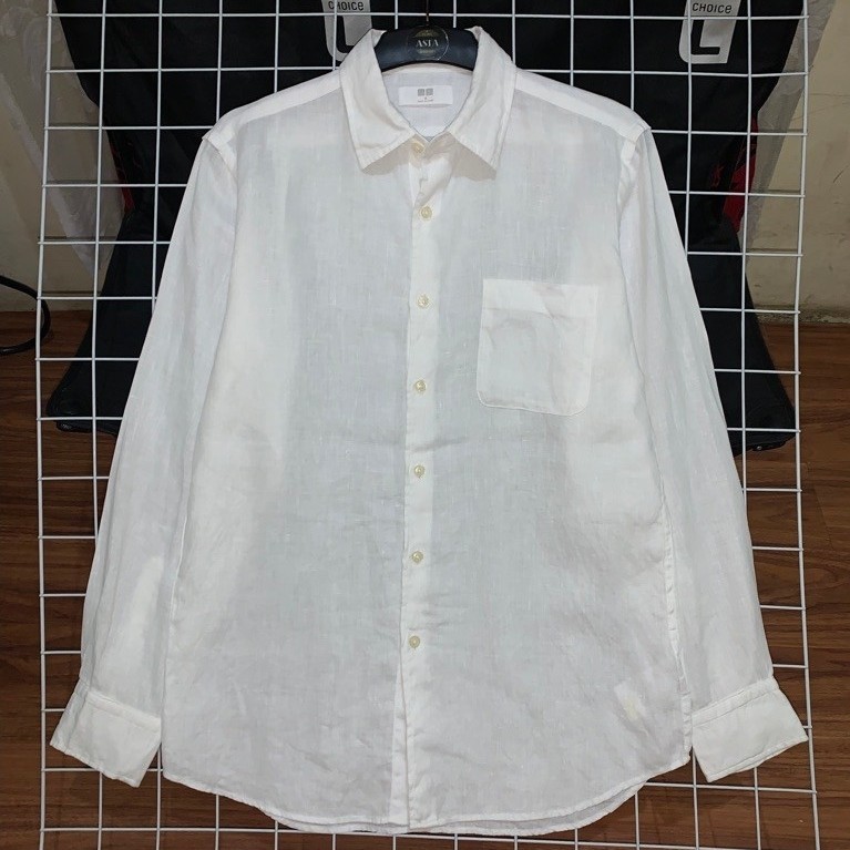 kemeja putih linen Uniklo pria lengan panjang preloved size M