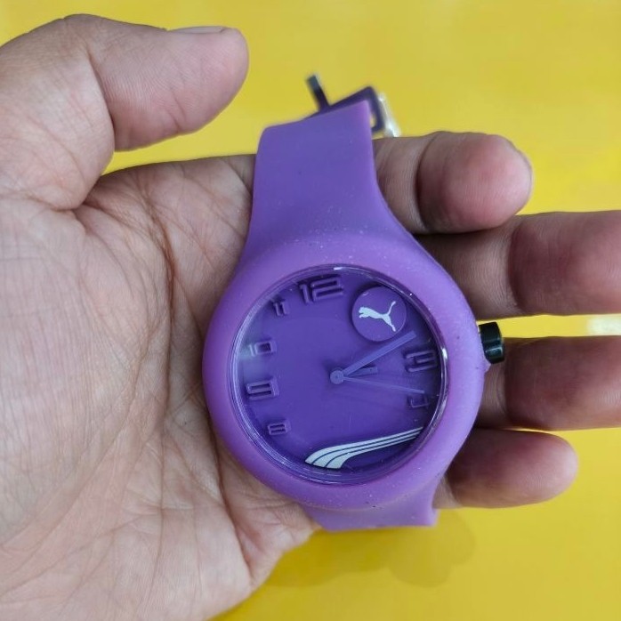 Jam tangan preloved puma unik ungu fasion keren