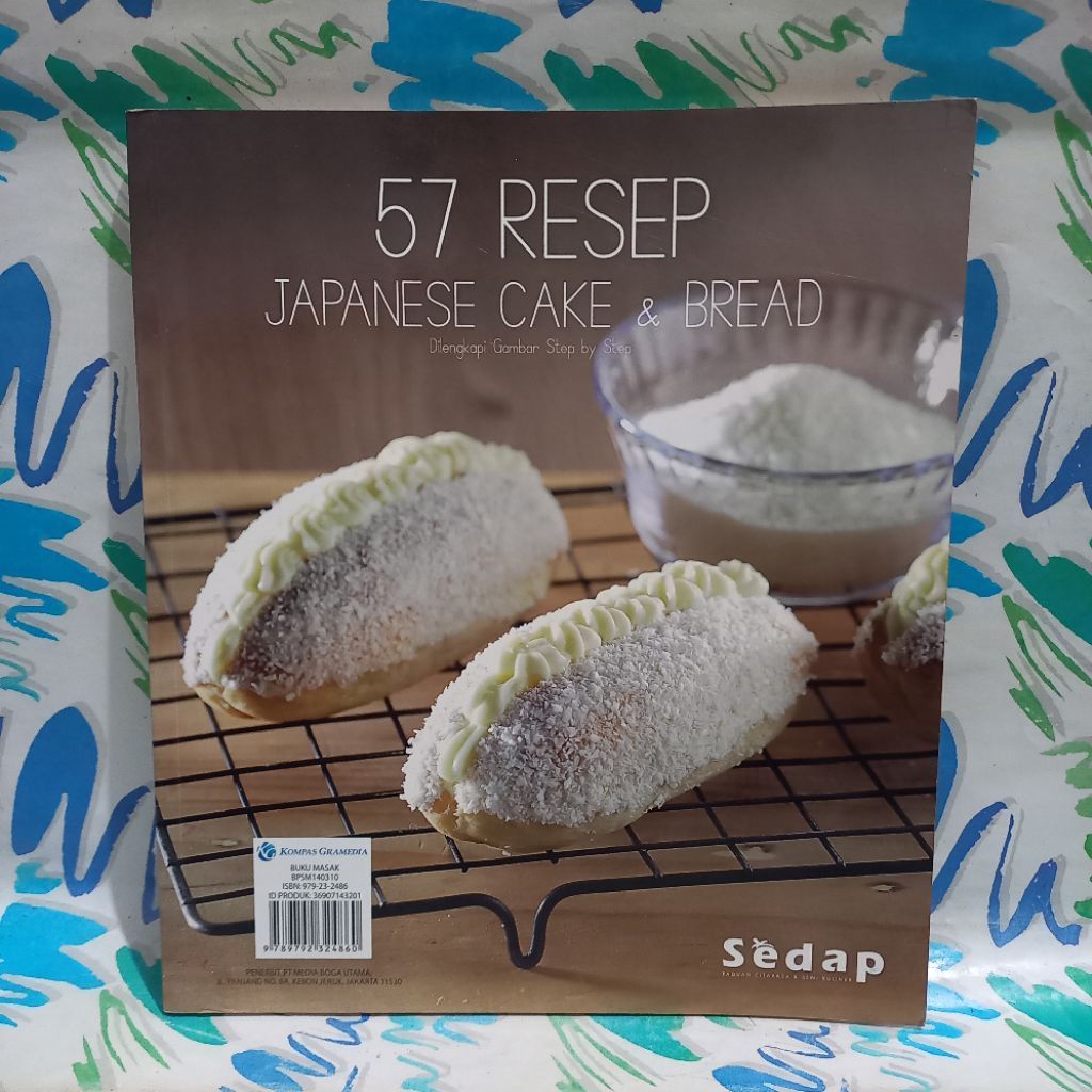 Buku 57 Resep Japanese Cake dan Bread Dilengkapi Gambar Step by Step oleh Sedap cek foto dan deskrip