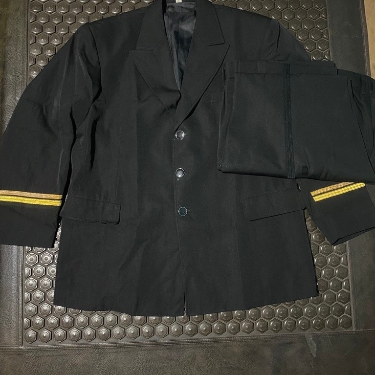 SETELAN JAS PEJABAT ZIO HITAM PEKAT MODEL PAK KARNO HITAM PEKAT BLAZER JAS CELANA MEWAH BRANDED