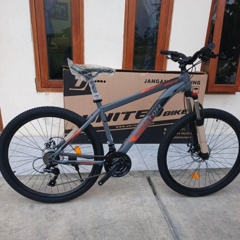 Aviator 2689 XT 27.5 New Gress
