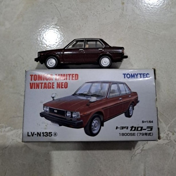 TOMICA VINTAGE NEO COROLLA DX IN Box