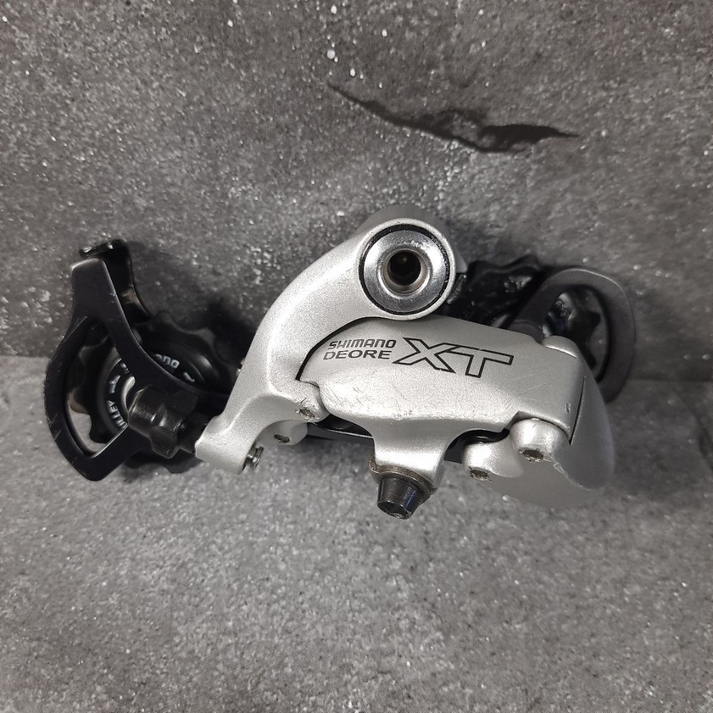 Shimano Deore XT RD-M750 9 Speed Rear Derailleur - RD Shimano Deore XT M750 9 Speed