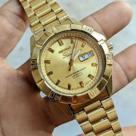 SEIKO 5 SPORT AUTOMATIC 7S36