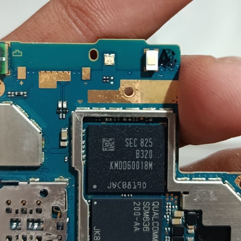 Mesin hp KMDD60018M+board buat kanibalan mesin
