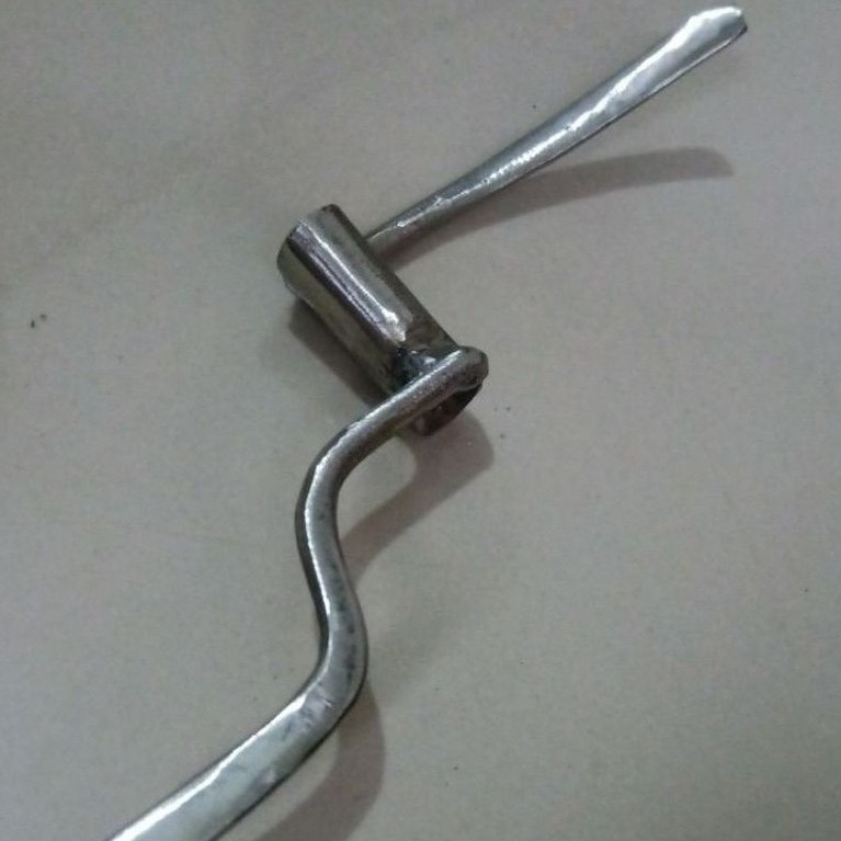 pisau adon mixer donat