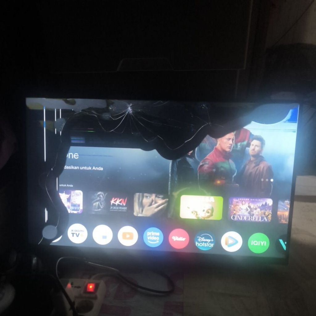 TV android xiaomi pecah masih nyala