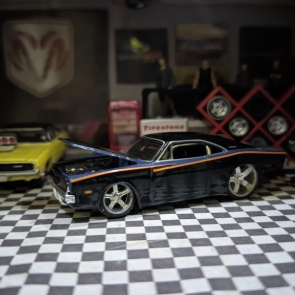 maisto 69 dodge charger skala 1/64