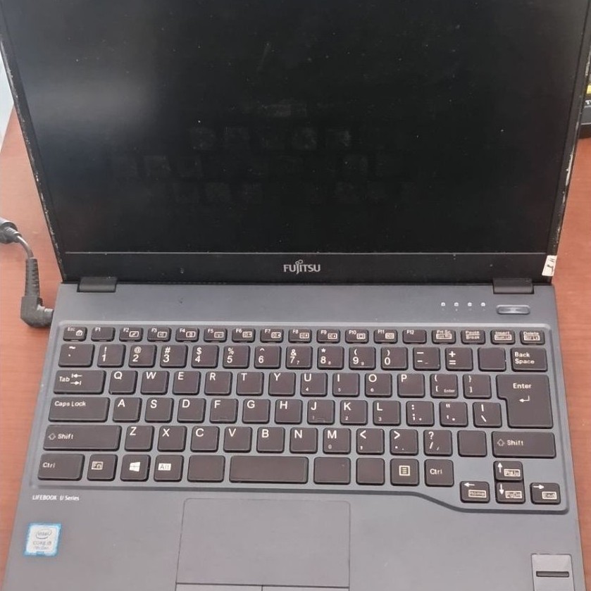 LAPTOP FUJITSU LIFEBOOK U938 core i5 normal mulus