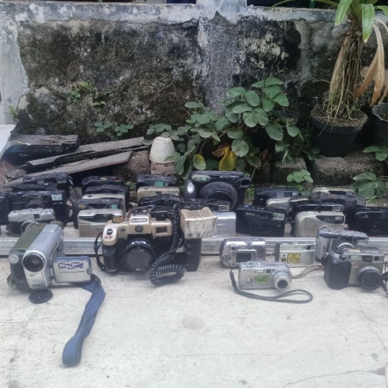 kamera analog dan digital 33pcs