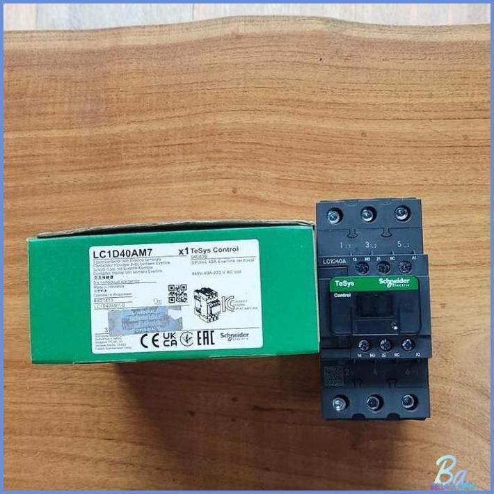 KONTAKTOR SCHNEIDER LC1D40A M7 CONTACTOR LC1D40AM7 LC1D40 AM7 - 220V BERGARANSI
