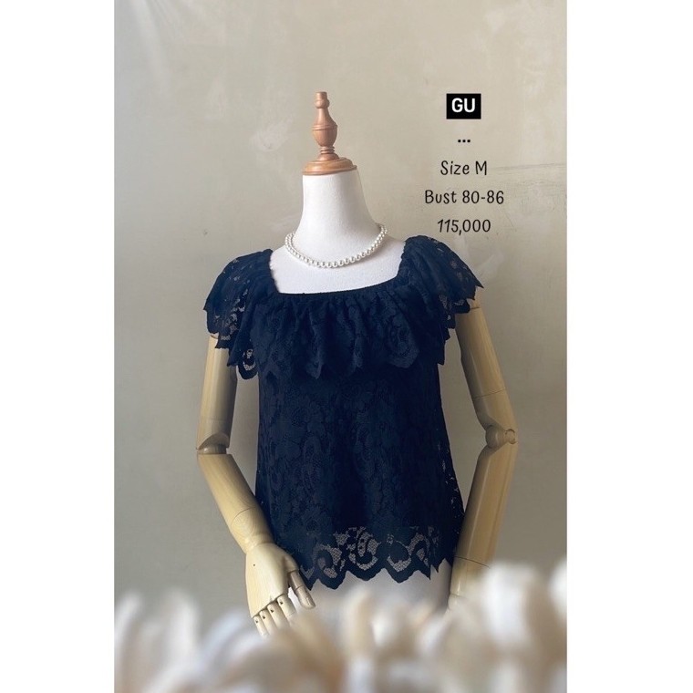 Blouse atasan top sabrina off shoulder brukat brokat hitam furing cup bra premium GU original murah 